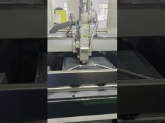 切断器で切る