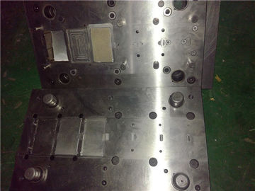 アルミ合金の熱スラグ進歩的な薄板金のダイスの冷却ひれ脱熱器部品